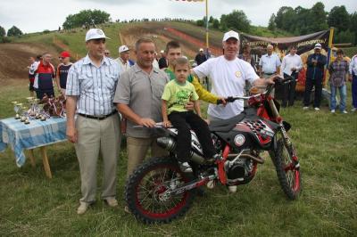 ДОСААФ Рязанской области передал семь мотоциклов в Шацк, Сасово и Скопин